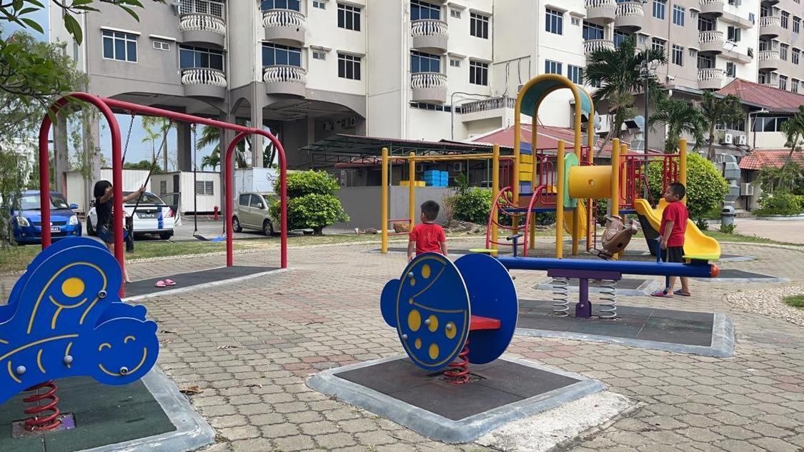 Private,Glory Beach Resort Port Dickson-Negeri Sembilan Zewnętrze zdjęcie